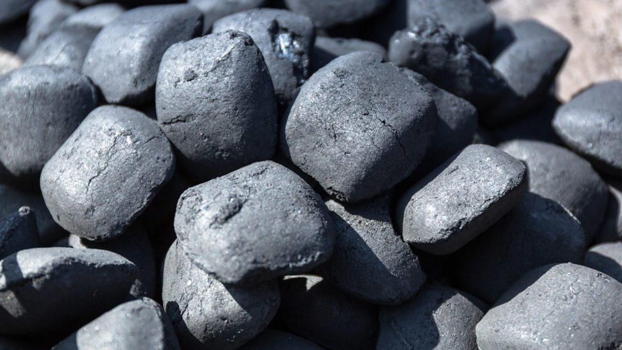 How Much Charcoal Should You Use?