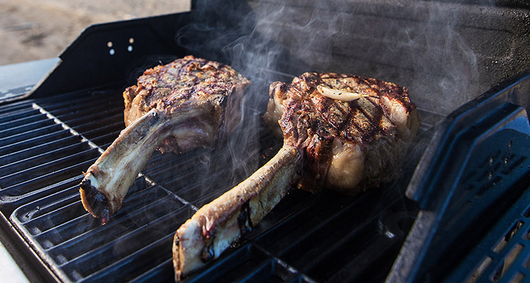 Ultimate Guide to Steak: The Best Cuts and How to Cook Them