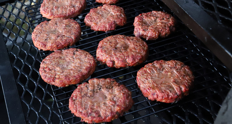 The Perfect Burger: Temperature and Grilling Guide