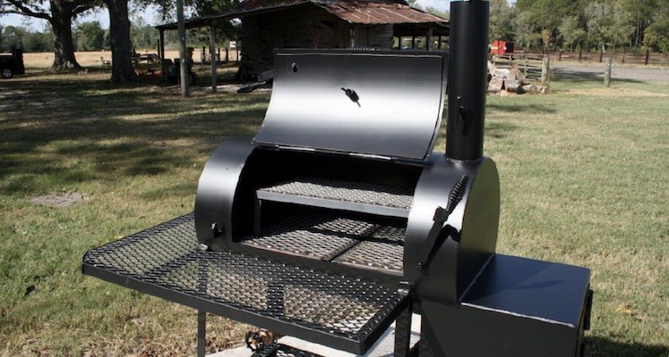 What is a Reverse Flow Smoker?